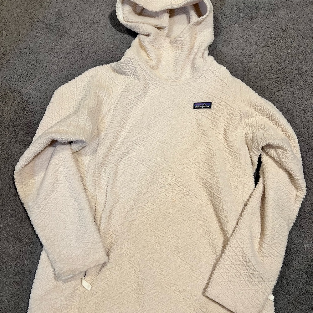 Patagonia Off-White Hooded Women's Sweater